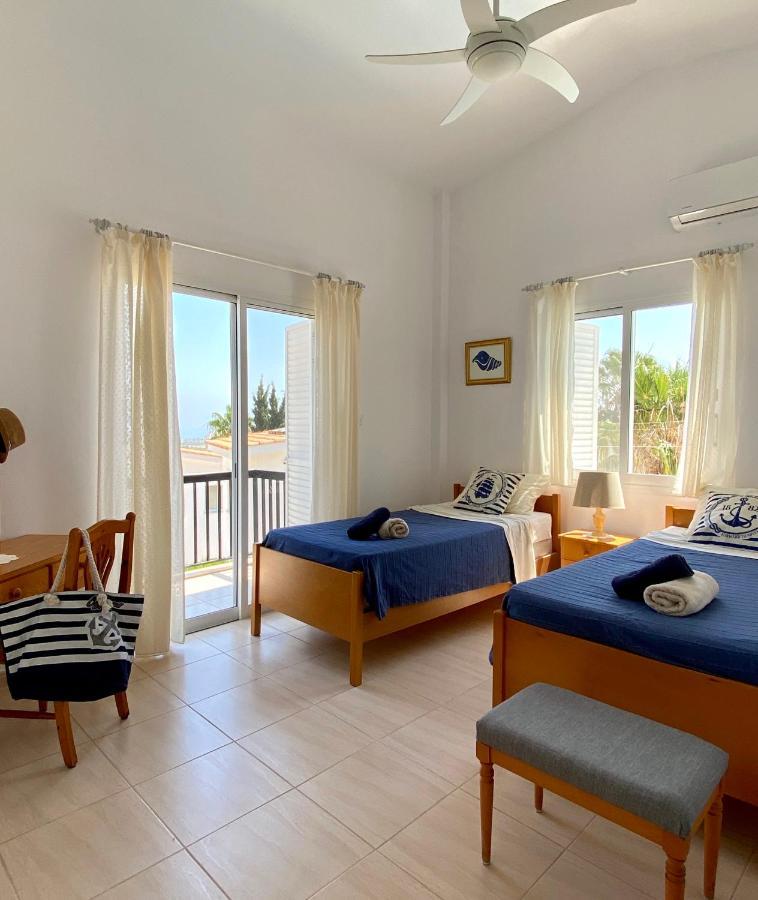 Villa Alicia With Priv Pool, Beautiful Garden And Shady Veranda- 5 Min To The Beach Peyia Esterno foto