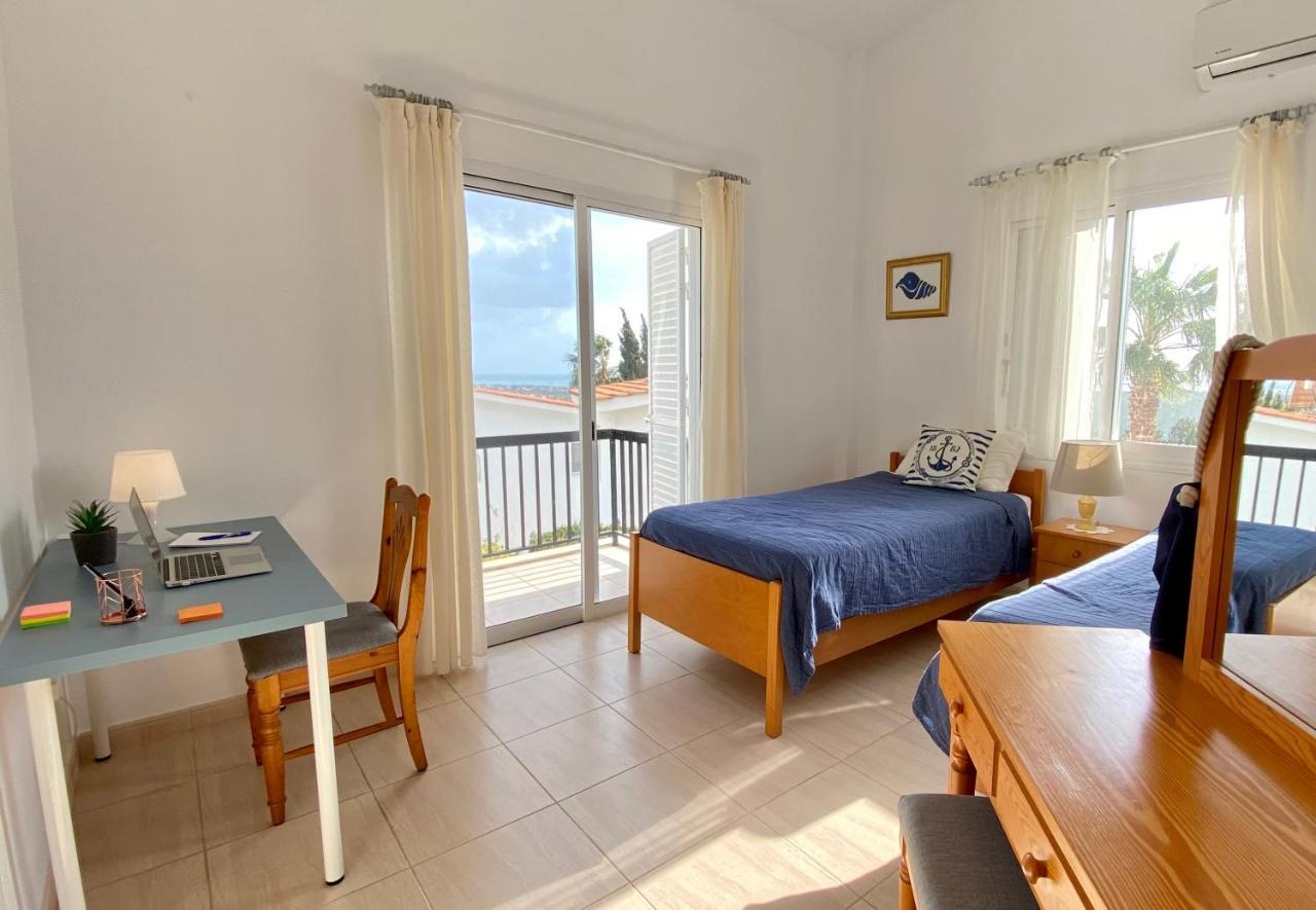 Villa Alicia With Priv Pool, Beautiful Garden And Shady Veranda- 5 Min To The Beach Peyia Esterno foto