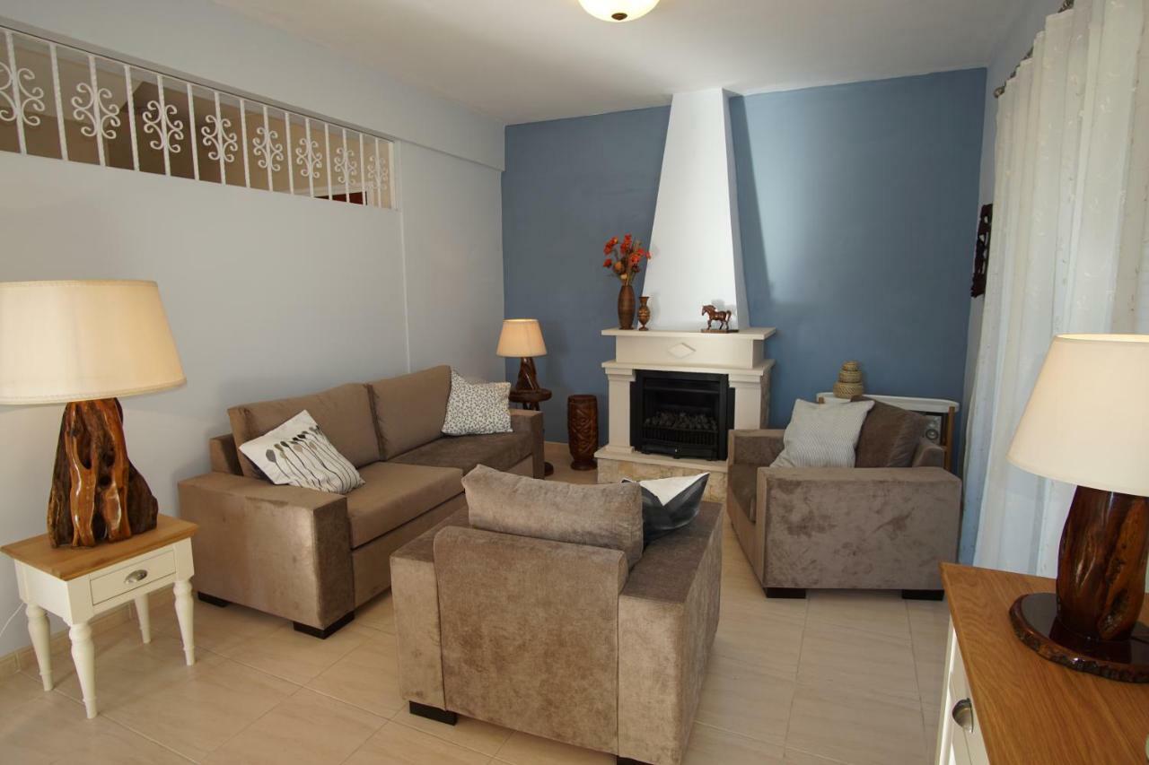Villa Alicia With Priv Pool, Beautiful Garden And Shady Veranda- 5 Min To The Beach Peyia Esterno foto